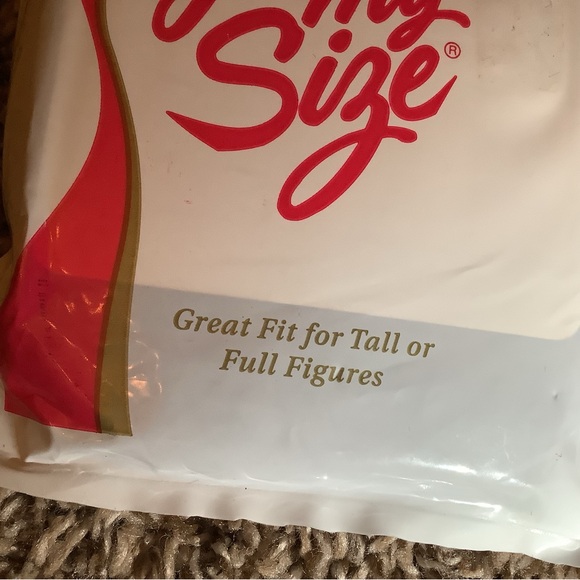 Just My Size by Leggs sheer toe pantyhose, color taupe, size: 1X - Picture 2 of 9